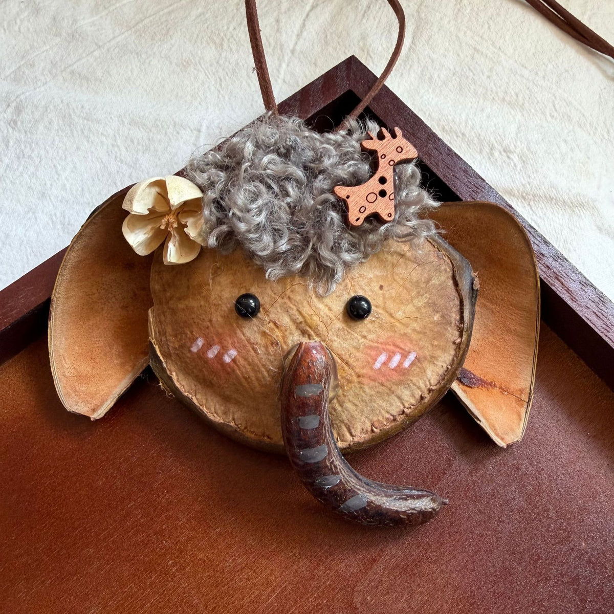 Seed-Ear Pod Animal Charm