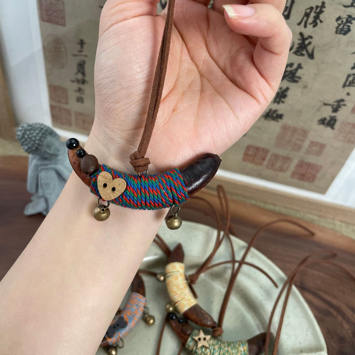 Wrapped Pea-Pod Dachshund Charm with Bell Feet