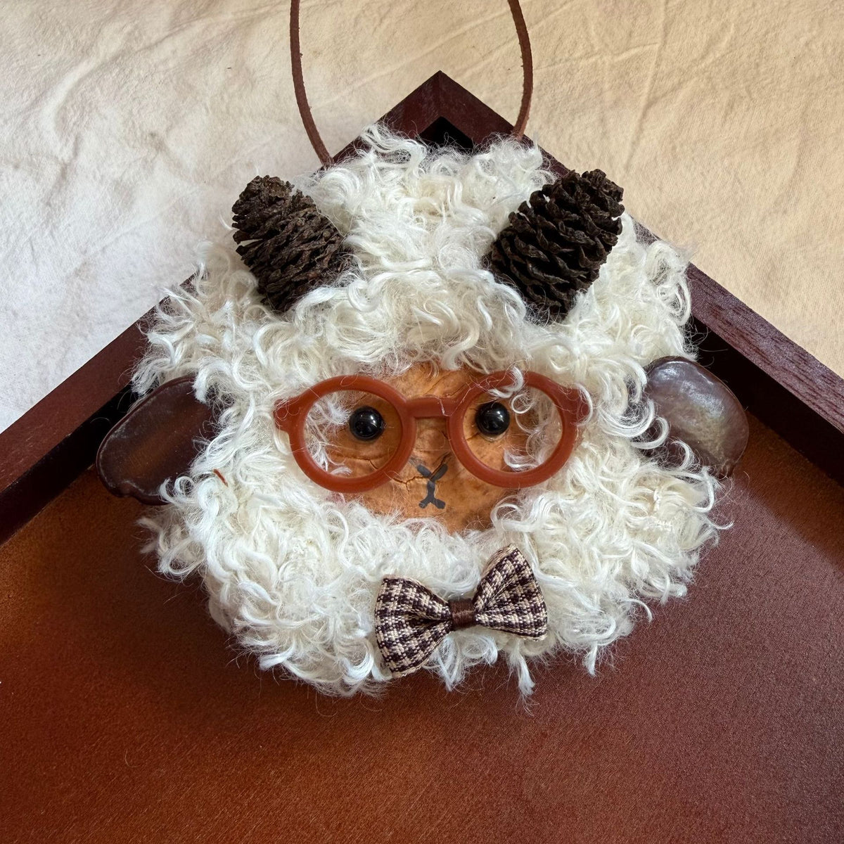 Seed-Ear Pod Animal Charm