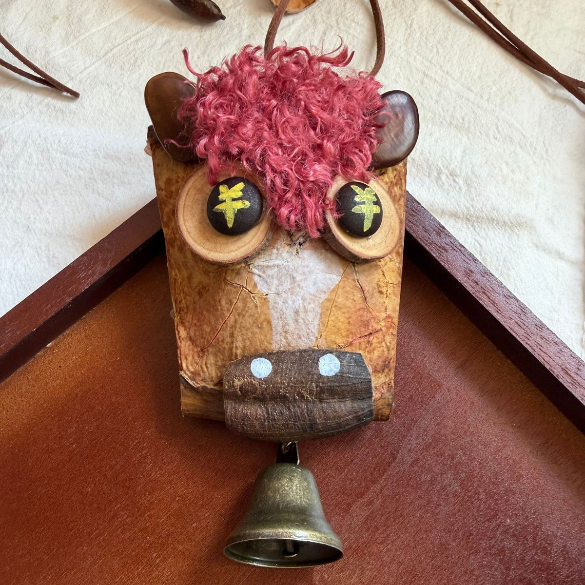 Seed-Ear Pod Animal Charm